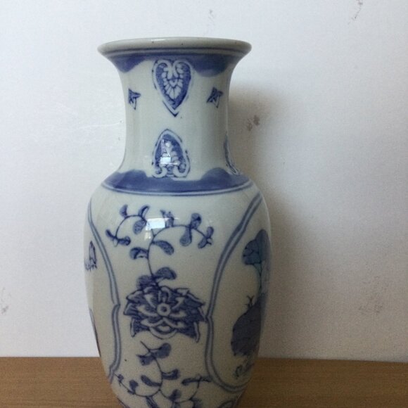 10" Vintage Chinese blue and white porcelain vase flowers birds home decor - Picture 2 of 6